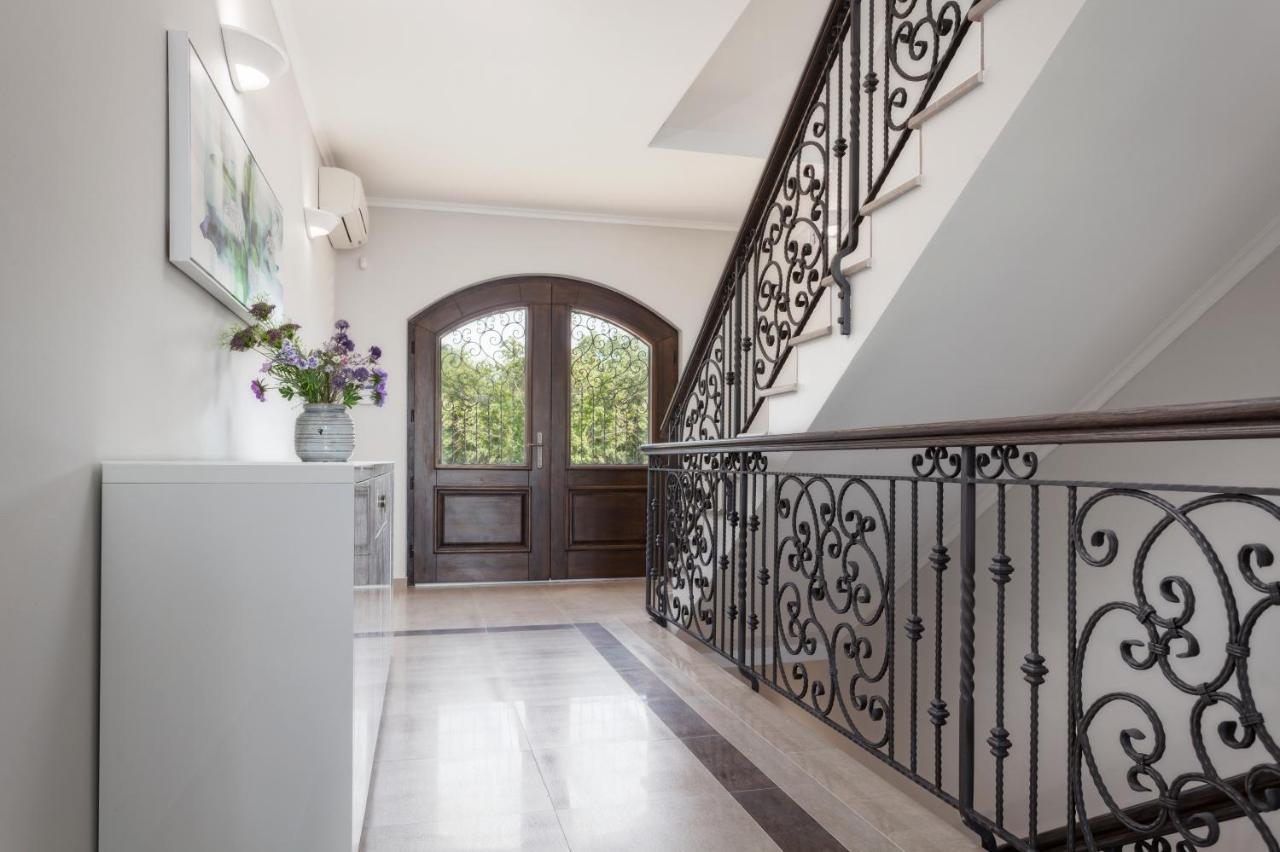 Luxury Apartments Vila Carissa มาลินสกา ภายนอก รูปภาพ