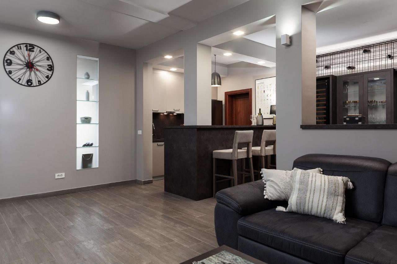 Luxury Apartments Vila Carissa มาลินสกา ภายนอก รูปภาพ